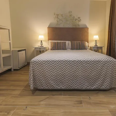 Amelia Guest house 3*
